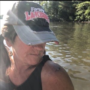 Meet your Posher, Pamela